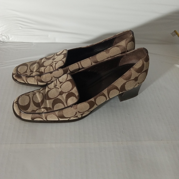 Coach women shoes size 7 made in Italy - Picture 1 of 11